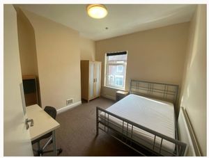 Photo 13- click for photo gallery